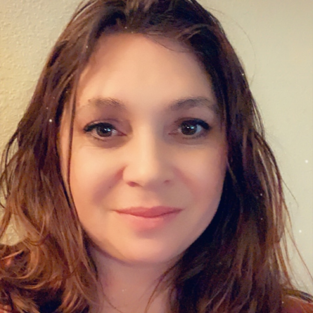 Meet your Posher, Stefanie